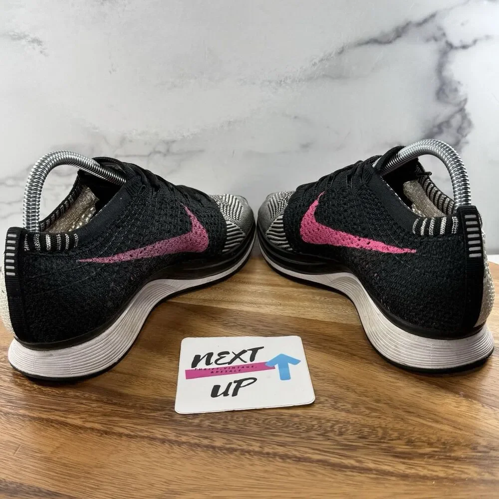 Mens 7.5/Womens 9-Nike Flyknit Racer 